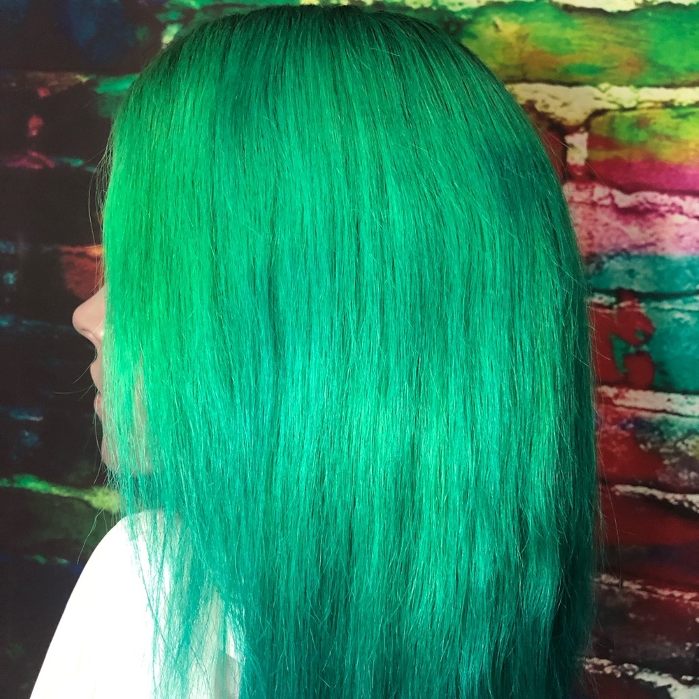 Bright green 100% human hair bob